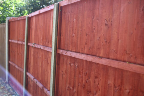 <strong>Fencing Contractors</strong><br>London