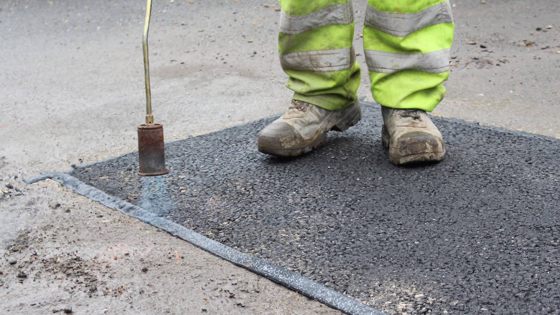 Experienced AAAA Surfacing services