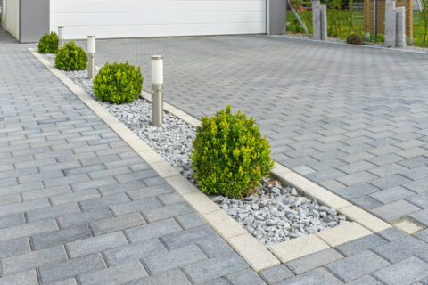 <strong>Block Paving Driveways</strong><br>AAAA