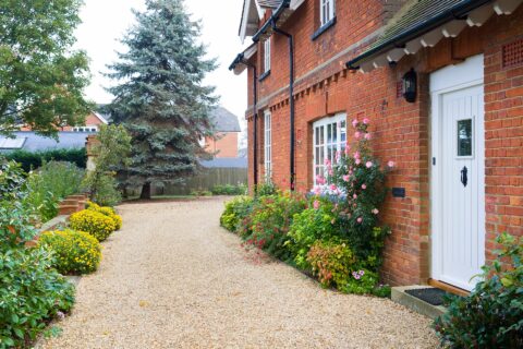 <strong>Gravel Driveways</strong> <br>AAAA